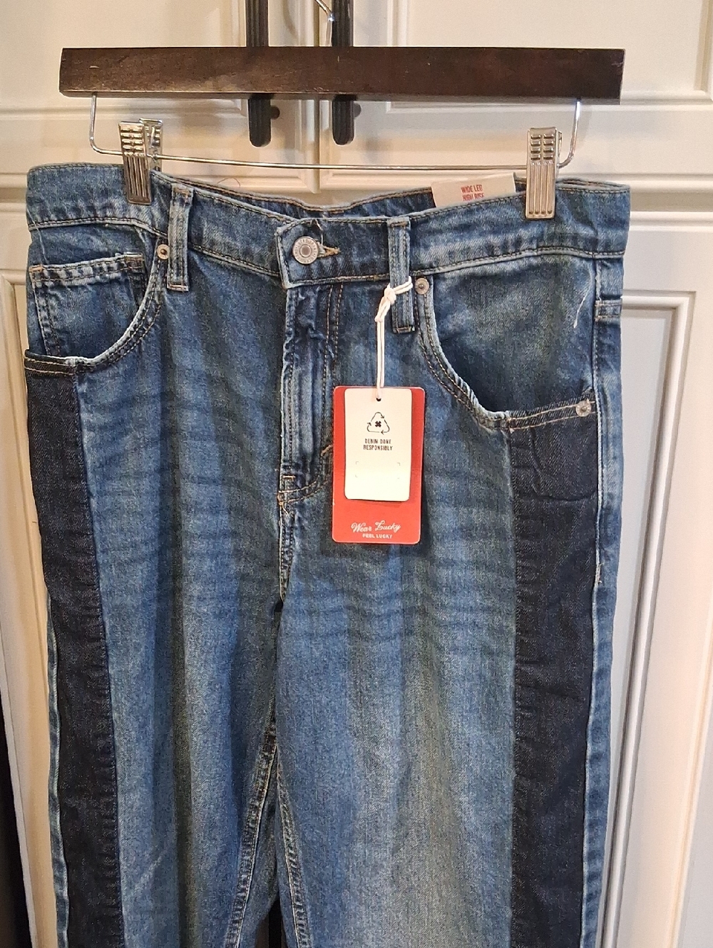 Lucky Brand Wide Leg Two-Tone Blue Jeans - Women NWT - Picture 3 of 9